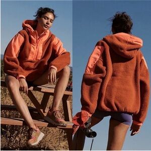 Free People | NWOT FP Movement Lead The Pack Pullover Fleece Small Coral Combo
